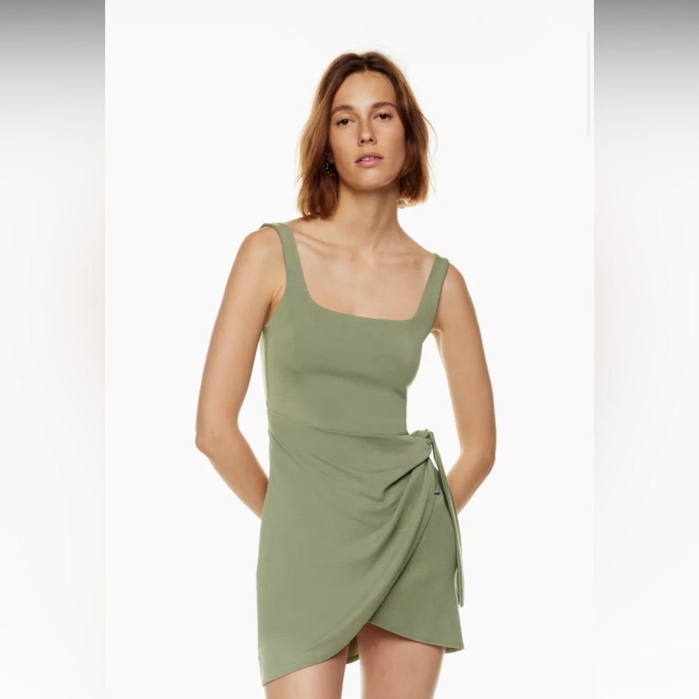 Aritzia New Saturn Mini Dress Size M